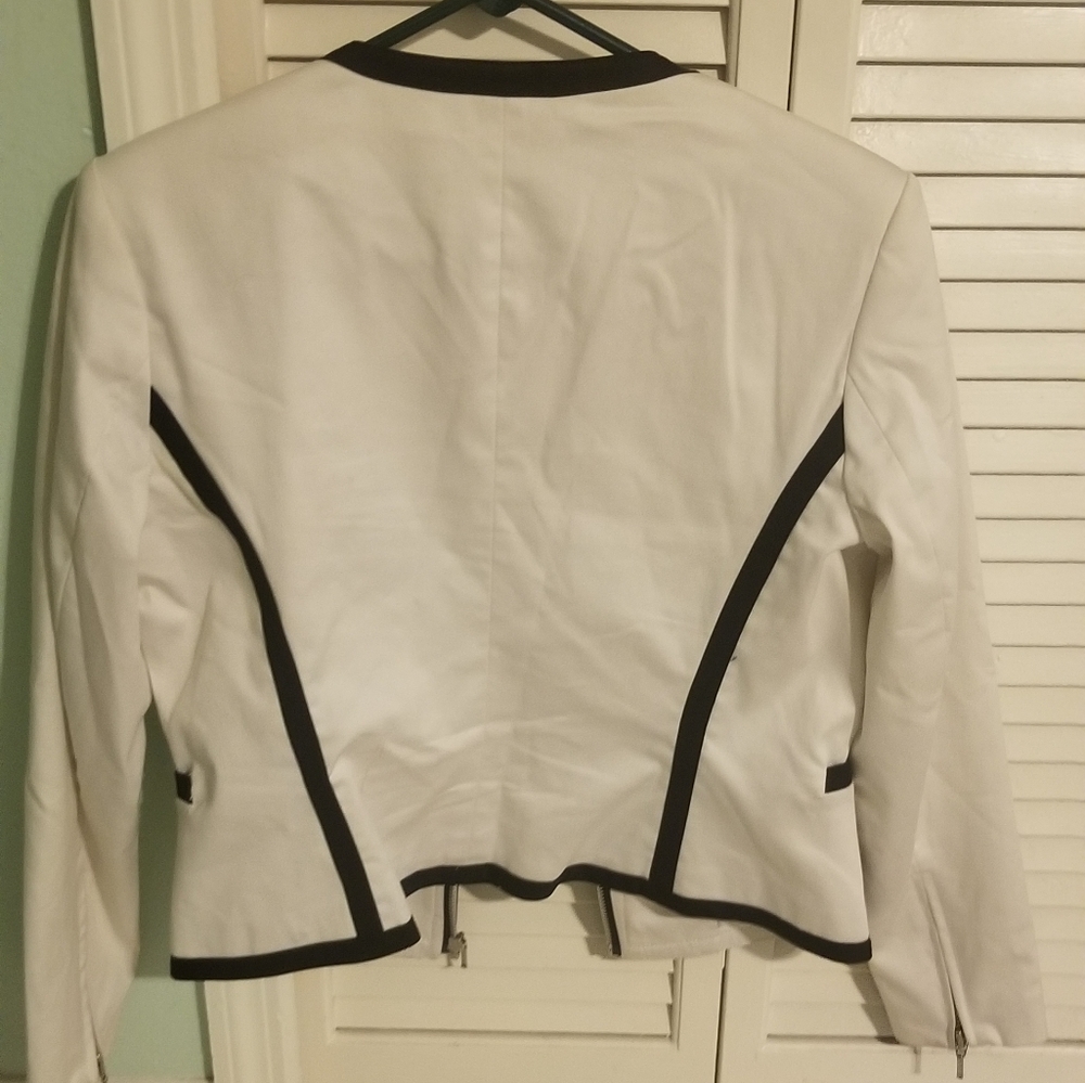 Vintage White jacket. - Picture 3 of 3